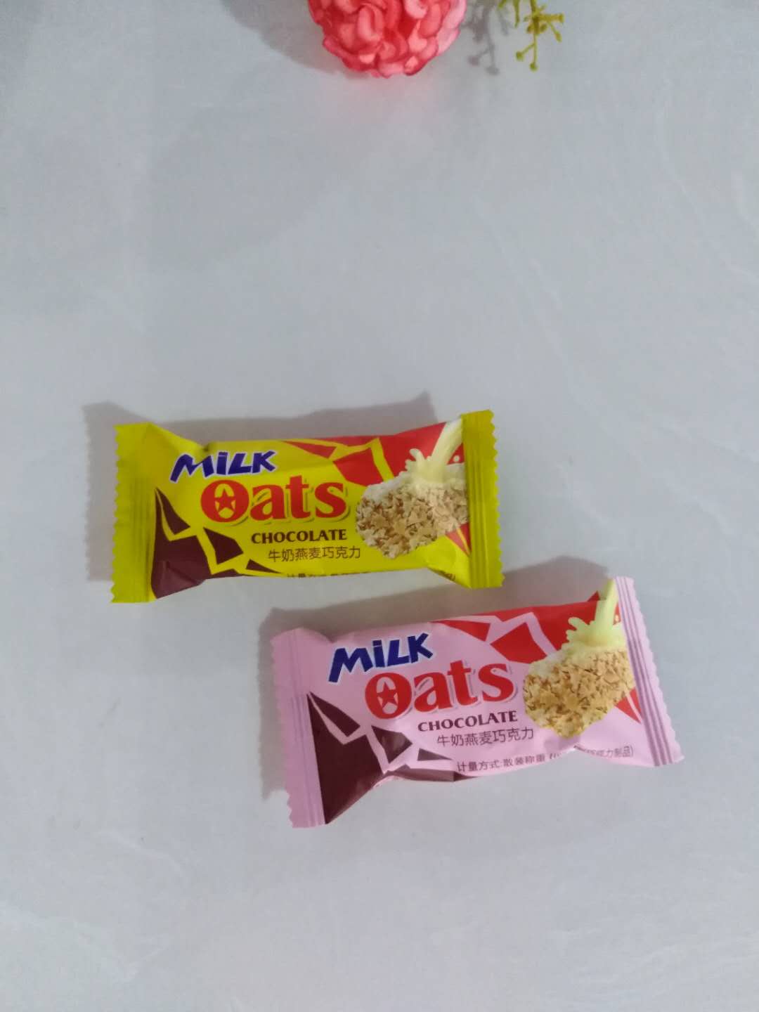 小牛顿牛奶燕麦巧克力 斤